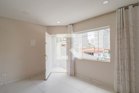 Sala de casa para alugar com 2 quartos, 80m² em Vila Nair, São Paulo