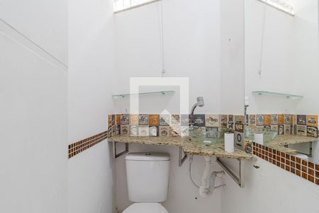 Lavabo de casa para alugar com 2 quartos, 80m² em Vila Nair, São Paulo