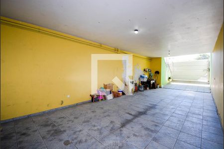 Casa à venda com 230m², 3 quartos e 7 vagasGaragem