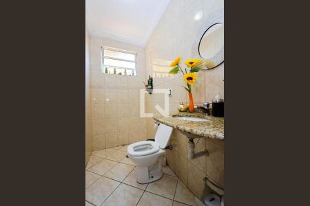 Casa à venda com 230m², 3 quartos e 7 vagasBanheiro Social 2