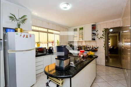 Casa à venda com 230m², 3 quartos e 7 vagasCozinha