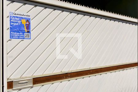 Casa à venda com 230m², 3 quartos e 7 vagasPlaquinha 