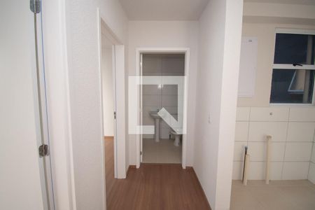 corredor de apartamento à venda com 2 quartos, 42m² em Feitoria, São Leopoldo
