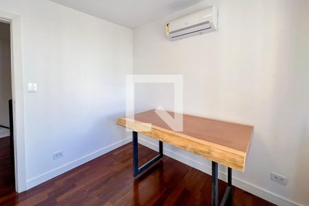 Apartamento à venda com 92m², 2 quartos e 1 vagaQuarto 2