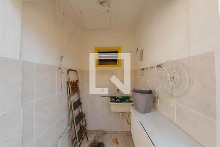 Casa para alugar com 80m², 2 quartos e sem vagaÁrea de Serviço