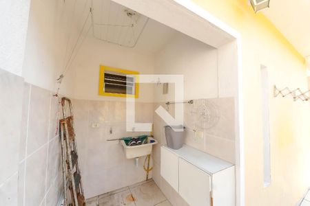 Casa para alugar com 80m², 2 quartos e sem vagaÁrea de Serviço