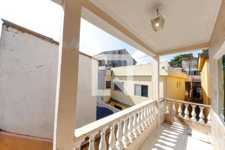 Casa para alugar com 80m², 2 quartos e sem vaga Corredor externo