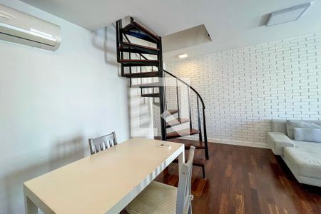 Sala de apartamento à venda com 2 quartos, 94m² em Itaim Bibi, São Paulo