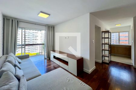 Sala de apartamento à venda com 2 quartos, 94m² em Itaim Bibi, São Paulo