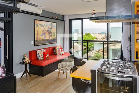 Sala / Cozinha de apartamento para alugar com 2 quartos, 88m² em Campeche, Florianópolis
