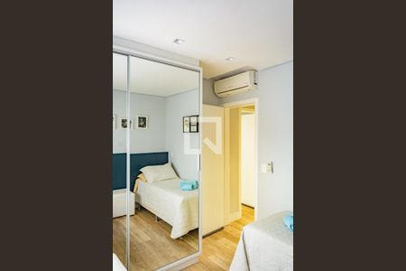 Quarto de apartamento para alugar com 2 quartos, 88m² em Campeche, Florianópolis
