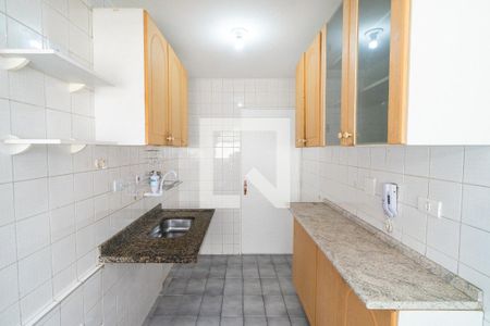 Apartamento para alugar com 55m², 2 quartos e 1 vaga Apartamento para alugar com 55m², 2 quartos e 1 vagaCozinha