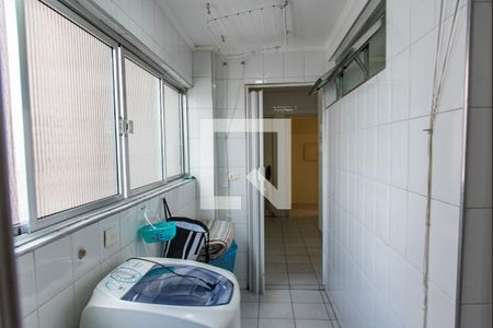 Apartamento à venda com 65m², 2 quartos e 1 vagaÁrea de serviço