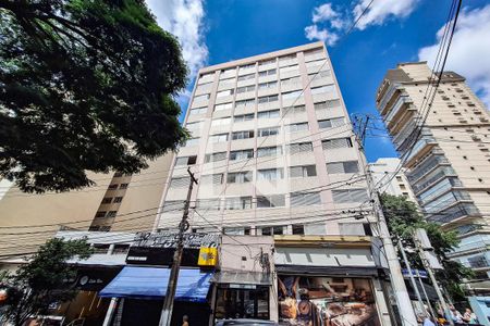 Apartamento à venda com 65m², 2 quartos e 1 vagaFachada