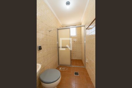 Banheiro  de apartamento à venda com 1 quarto, 46m² em Botafogo, Campinas