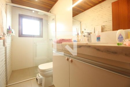 Casa de condomínio à venda com 700m², 4 quartos e 6 vagasBanheiro