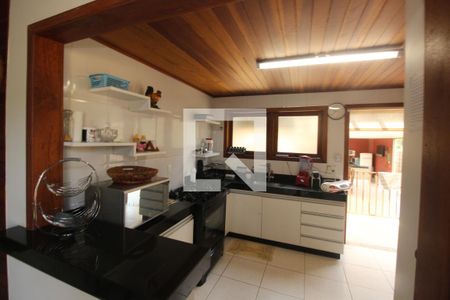 Casa de condomínio à venda com 700m², 4 quartos e 6 vagasCozinha