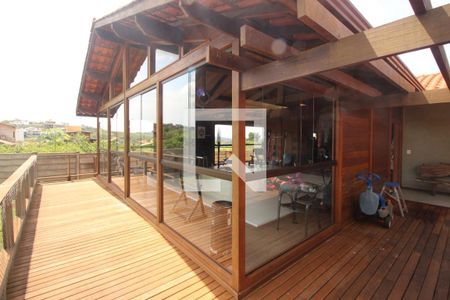 Casa de condomínio à venda com 700m², 4 quartos e 6 vagasÁrea externa
