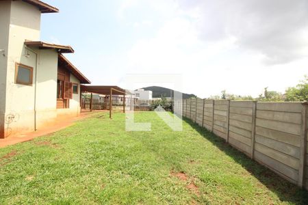 Casa de condomínio à venda com 700m², 4 quartos e 6 vagasÁrea externa