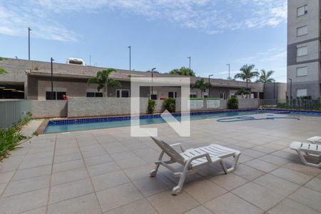 Apartamento à venda com 46m², 2 quartos e 1 vaga Apartamento à venda com 46m², 2 quartos e 1 vagaÁrea comum - Piscina