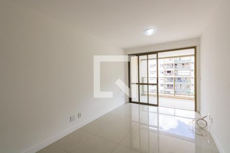 Sala de apartamento à venda com 3 quartos, 83m² em Freguesia de Jacarepaguá, Rio de Janeiro