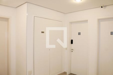 Apartamento à venda com 57m², 2 quartos e 1 vagaPorta de entrada
