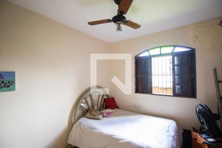 Quarto 1 de casa para alugar com 3 quartos, 220m² em Vila Iara, São Gonçalo