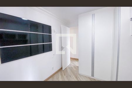 Quarto 1 de apartamento para alugar com 2 quartos, 50m² em Parque Erasmo Assunção, Santo André