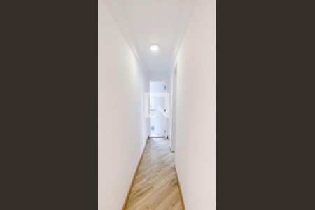Corredor de apartamento para alugar com 2 quartos, 50m² em Parque Erasmo Assunção, Santo André