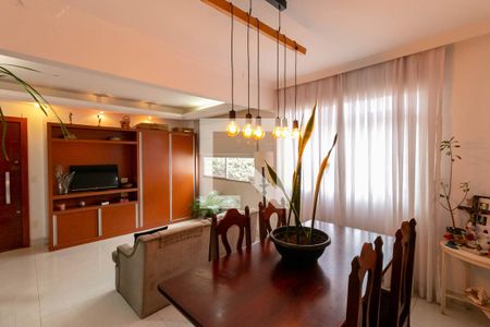 Sala de apartamento à venda com 3 quartos, 100m² em São Pedro, Belo Horizonte