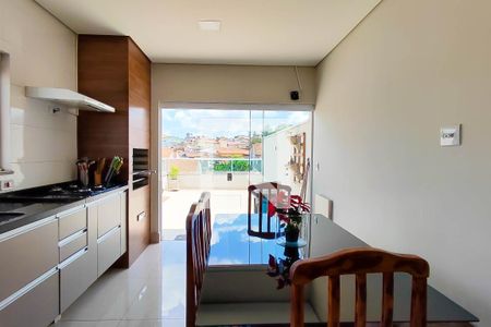 Apartamento para alugar com 110m², 2 quartos e 2 vagasCozinha e Churrasqueira