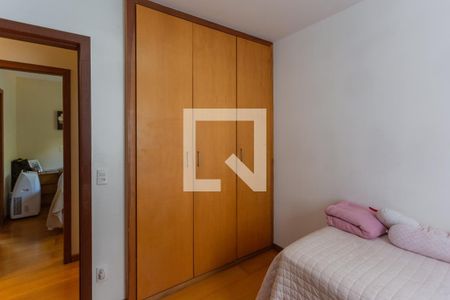 Quarto 2 de apartamento para alugar com 3 quartos, 74m² em União, Belo Horizonte
