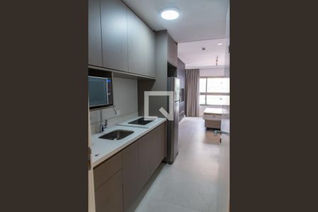 Studio para alugar com 25m², 1 quarto e sem vaga Studio para alugar com 25m², 1 quarto e sem vagaCozinha