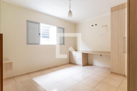 Quarto de casa para alugar com 1 quarto, 70m² em Vila Carmela I, Guarulhos