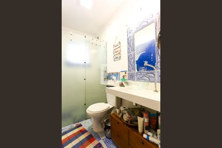 Casa de condomínio à venda com 68m², 2 quartos e 1 vagaBanheiro