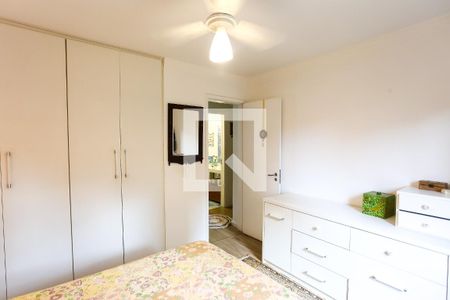 quarto 1 de casa de condomínio para alugar com 2 quartos, 68m² em Parque Reboucas, São Paulo