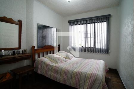 Quarto 1 de casa para alugar com 2 quartos, 90m² em Conjunto Residencial Butantã, São Paulo