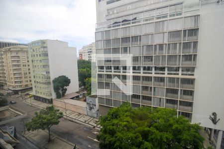 Vista da Sala de apartamento à venda com 2 quartos, 64m² em Centro, Rio de Janeiro