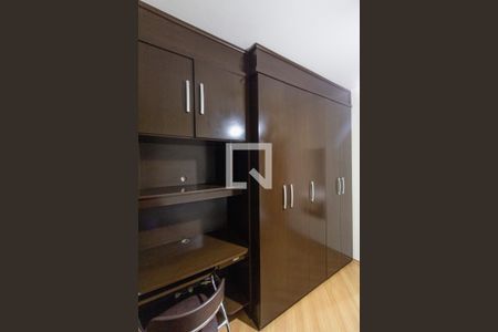Quarto 1 de apartamento para alugar com 3 quartos, 80m² em Vila Laís, São Paulo
