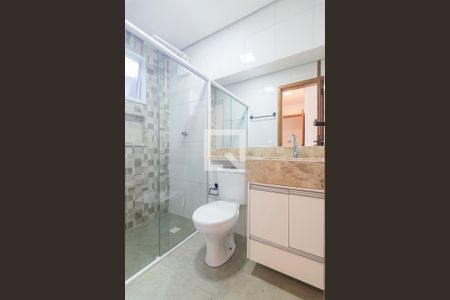 Banheiro da Suite de apartamento à venda com 3 quartos, 66m² em Vila São Pedro, Santo André