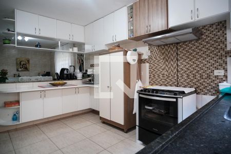 Casa à venda com 175m², 4 quartos e 2 vagasCozinha