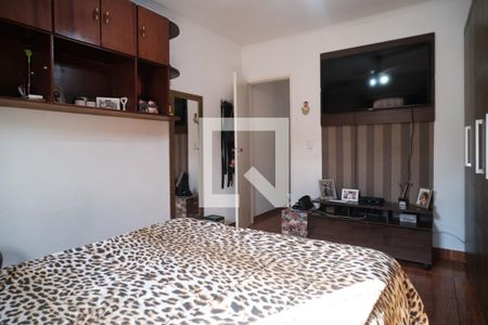 Casa à venda com 175m², 4 quartos e 2 vagasQuarto 2