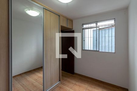 Quarto 2 de apartamento para alugar com 2 quartos, 50m² em Nova Cintra, Belo Horizonte