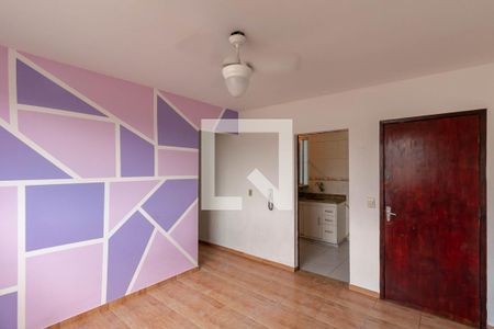 Sala de apartamento para alugar com 2 quartos, 50m² em Nova Cintra, Belo Horizonte