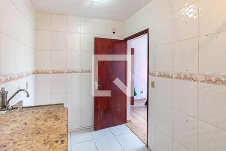 Apartamento à venda com 50m², 2 quartos e 1 vaga Apartamento à venda com 50m², 2 quartos e 1 vagaCozinha e Área de Serviço