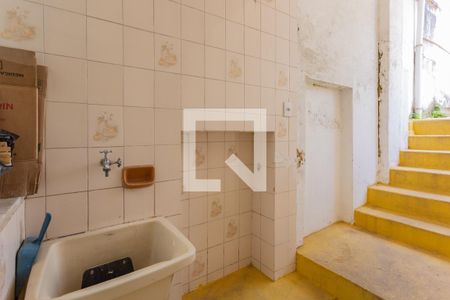 Casa à venda com 70m², 2 quartos e 1 vagaÁrea de Serviço