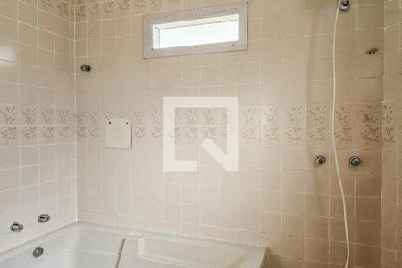 Casa para alugar com 480m², 4 quartos e 4 vagasBanheiro da suíte 2