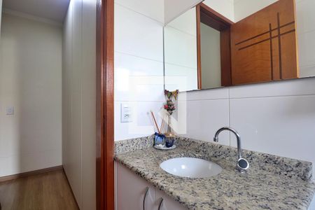 Casa à venda com 95m², 3 quartos e 2 vagasBanheiro Social