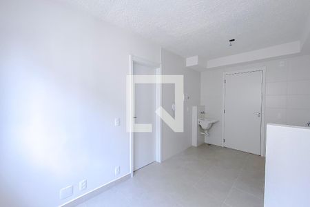 Sala de apartamento para alugar com 1 quarto, 26m² em Vila Claudia, São Paulo