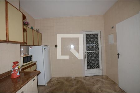 Apartamento para alugar com 85m², 2 quartos e 1 vagaCozinha